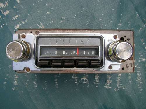 Old Car Radio 58